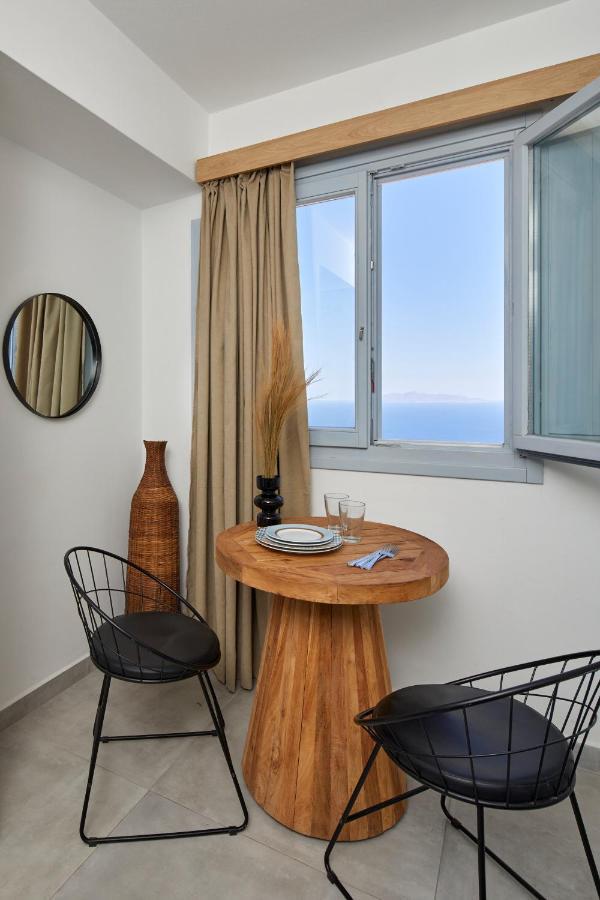 Bluewhite Suites & Villa Santorini Pyrgos Kallistis Exterior photo