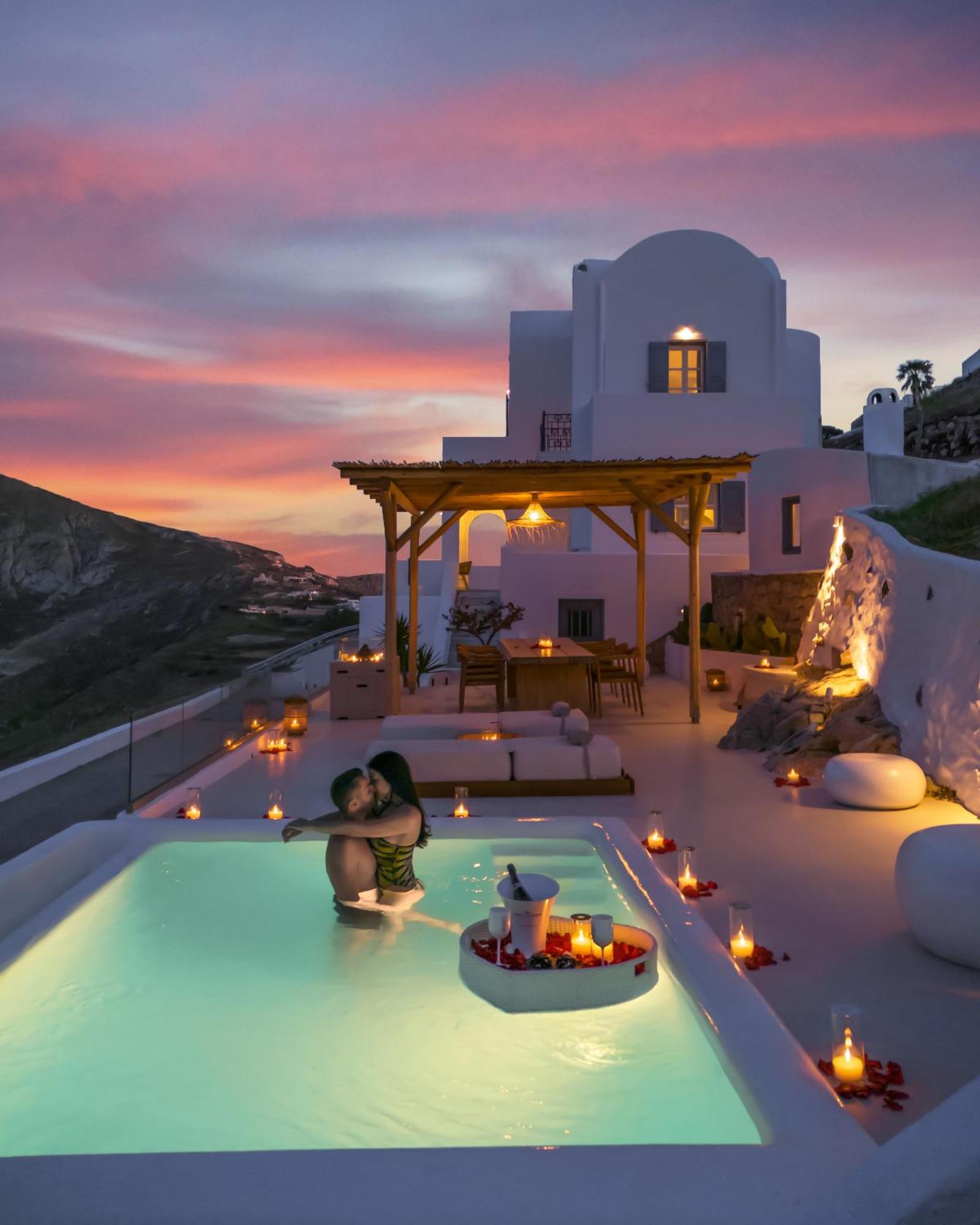 Bluewhite Suites & Villa Santorini Pyrgos Kallistis Exterior photo