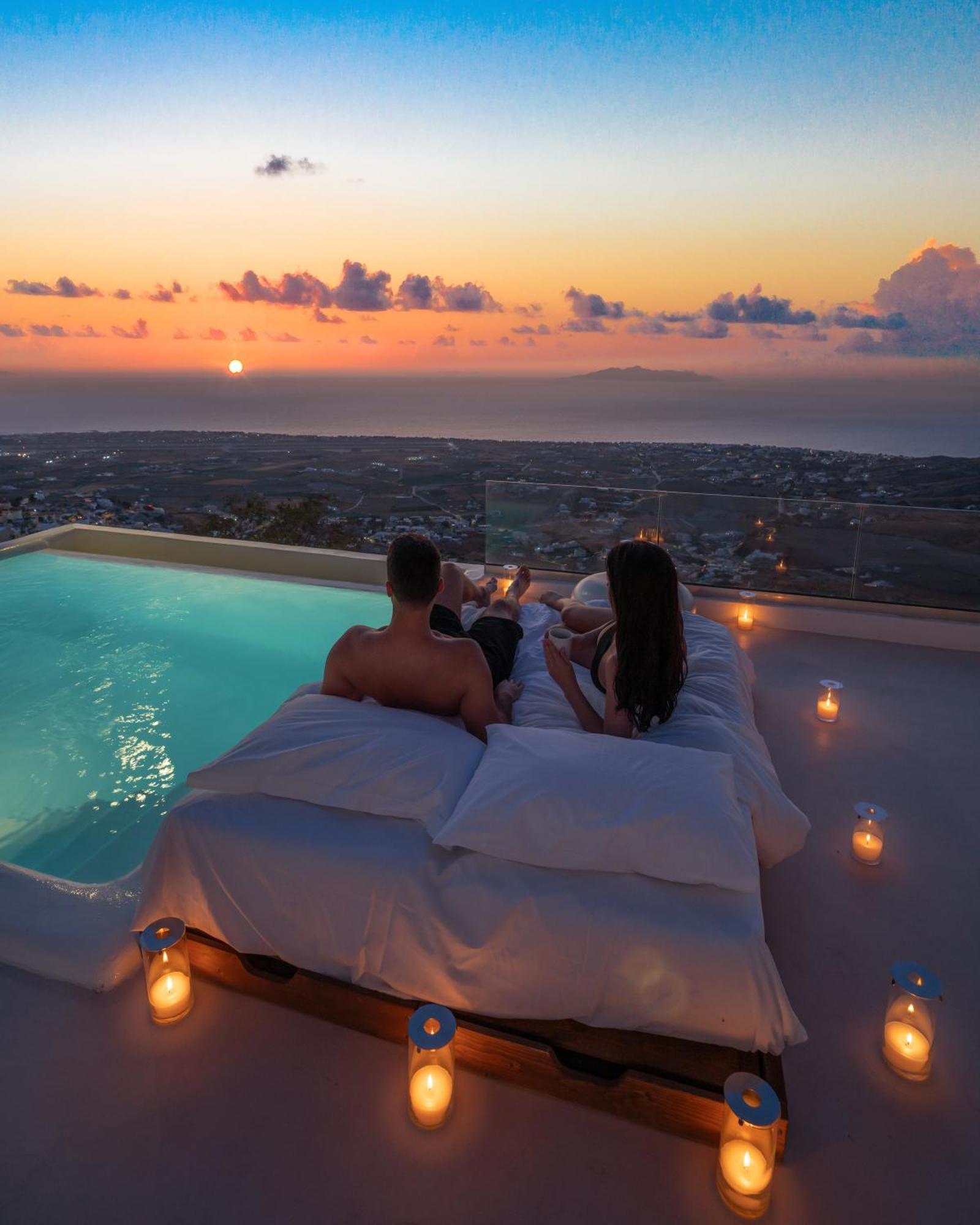 Bluewhite Suites & Villa Santorini Pyrgos Kallistis Exterior photo
