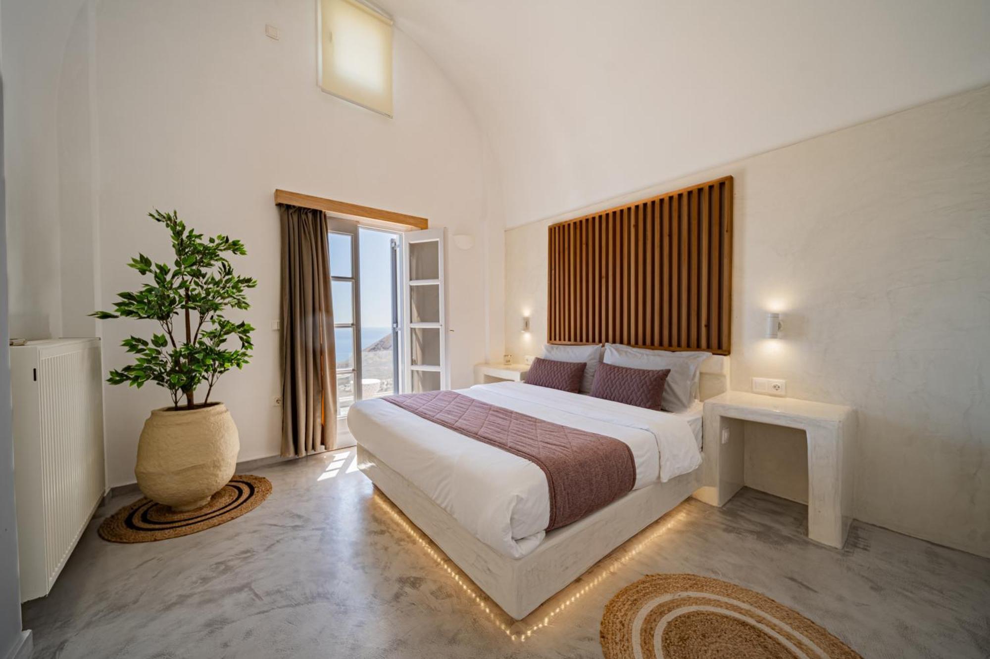 Bluewhite Suites & Villa Santorini Pyrgos Kallistis Exterior photo